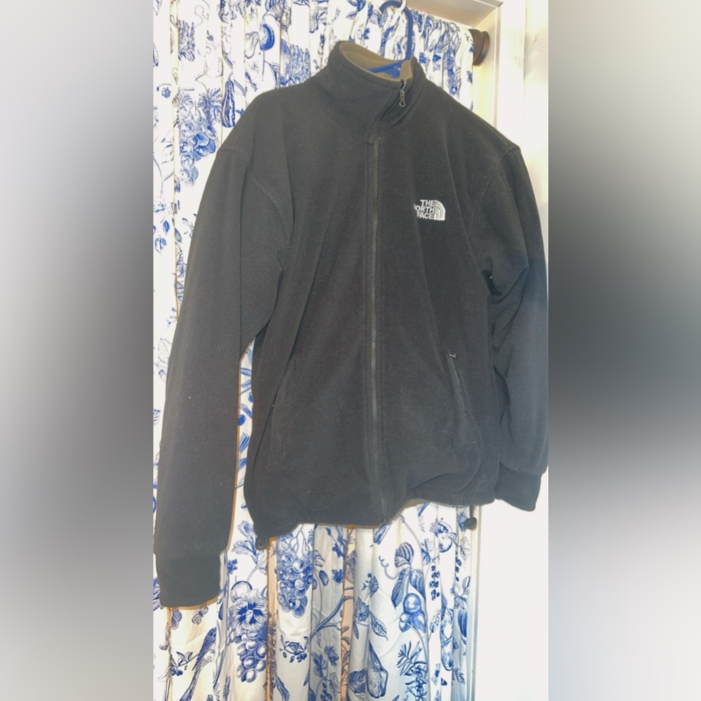 The north face reversible fleece jacket